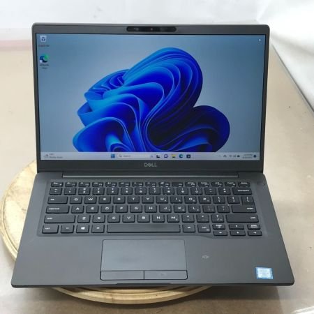 Dell Latitude (7400) Core i7 8th Gen 16GB RAM 512GB SSD ARABIC Keyboard